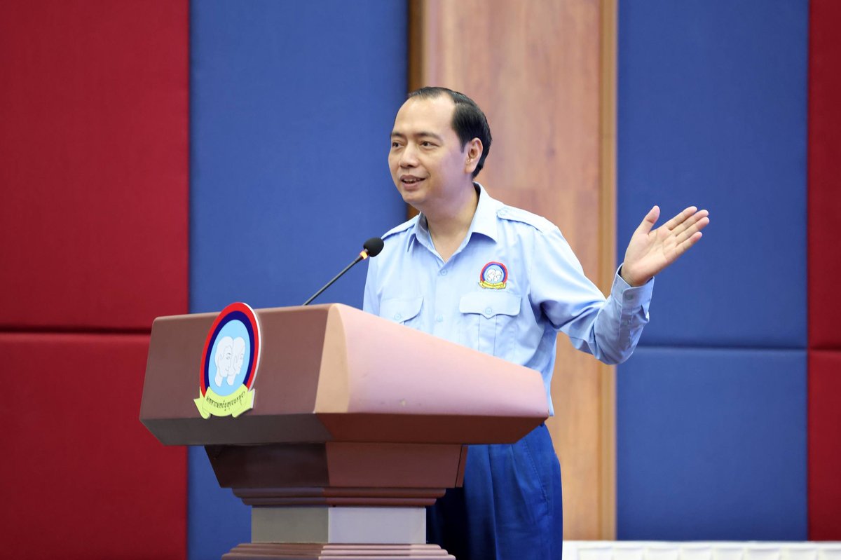 洪玛尼主持柬埔寨青年联合会新闻工作组成立仪式