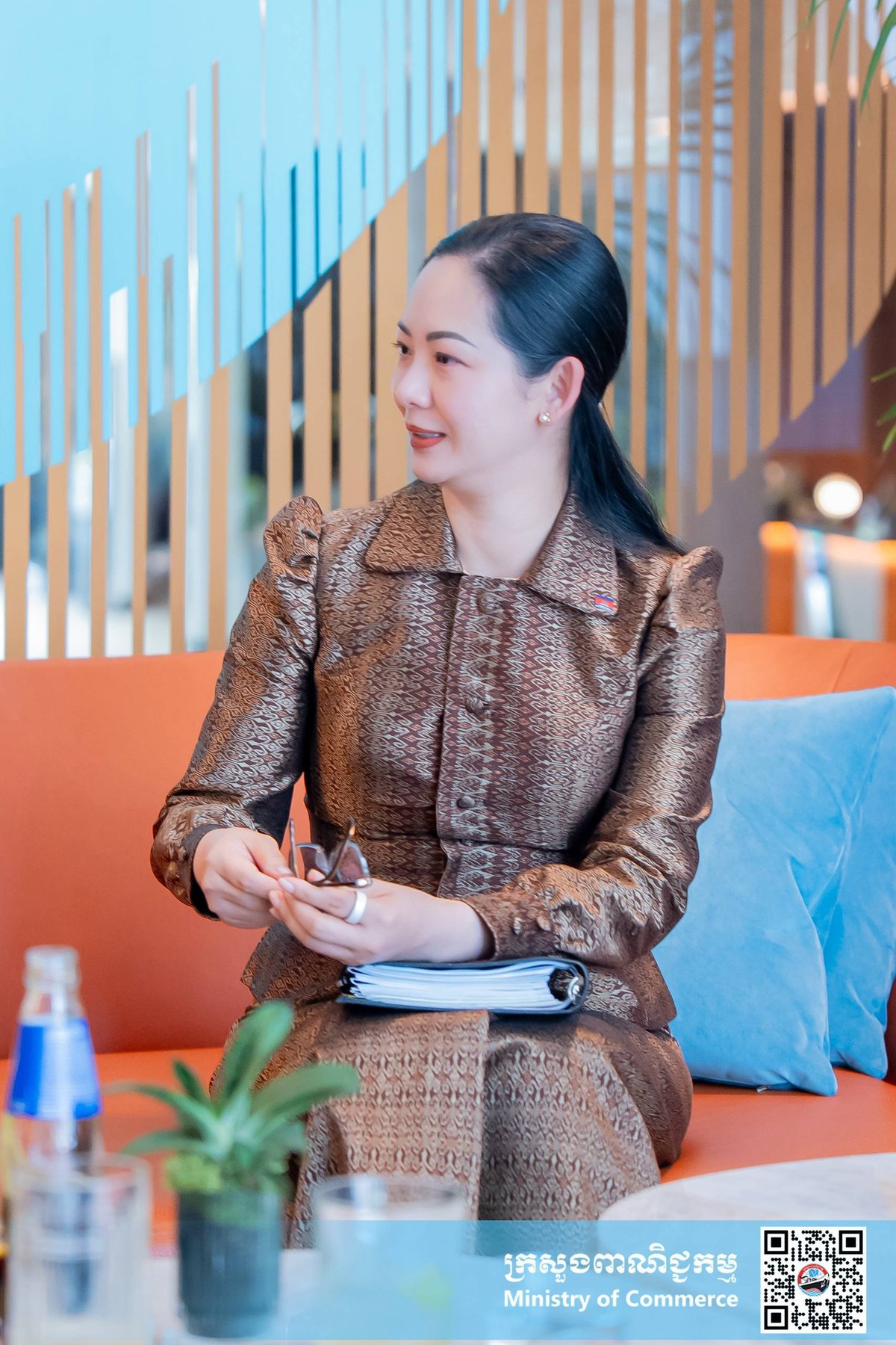 商务部部长占宁莫会见EIF执行主任 探讨第三阶段贸易合作