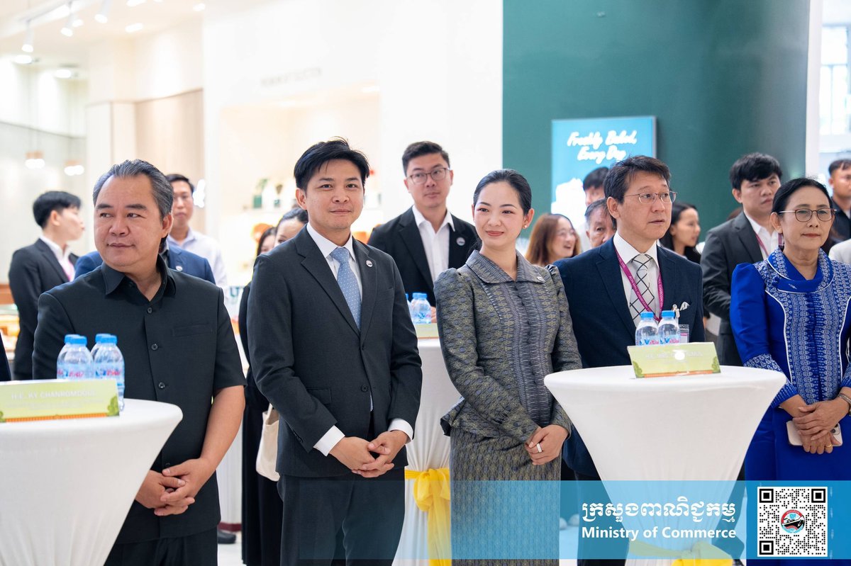 柬埔寨榴莲及水果节在永旺梦乐城开幕 商务部主持