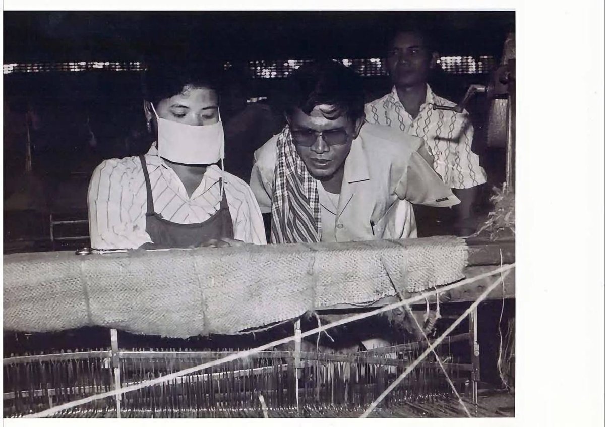 洪森澄清1990年马德望历史照片拍摄地及国防部长任期