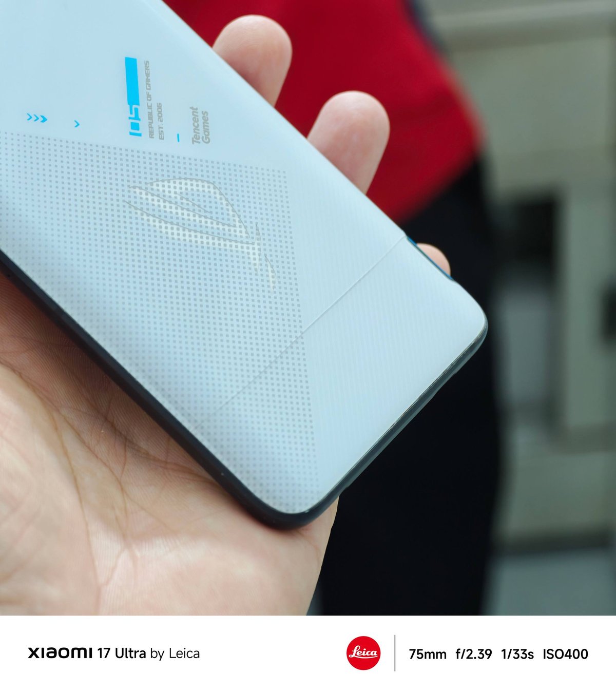 ROG Phone 5 256G二手转让 背部破损 售价$1