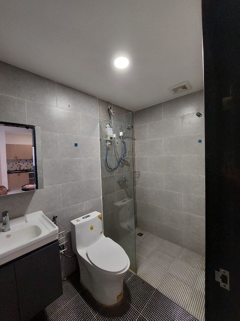 棉芷区L Residence两卧公寓出售 总价$59,000