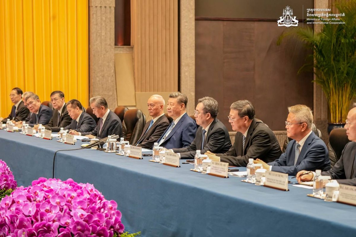2026年7月17日下午,柬埔寨首相洪玛奈在上海会见中国国家