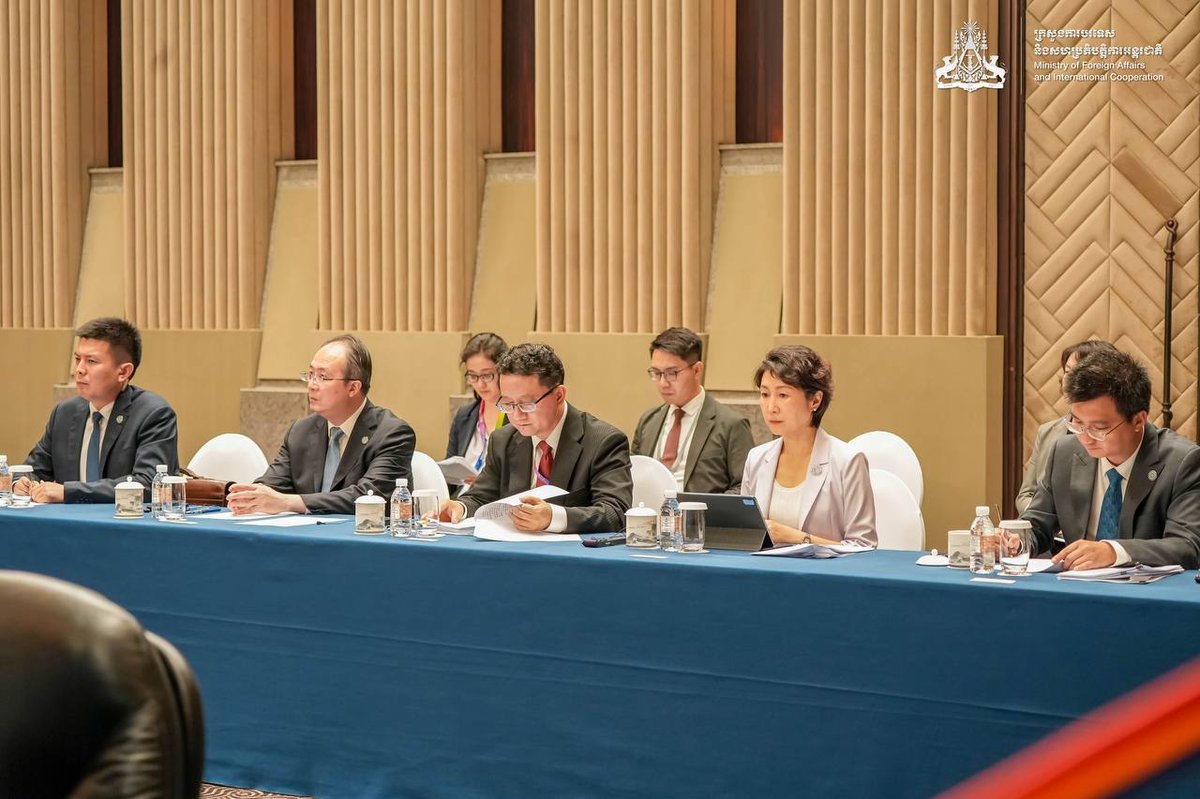2026年7月17日下午,柬埔寨首相洪玛奈在上海会见中国国家