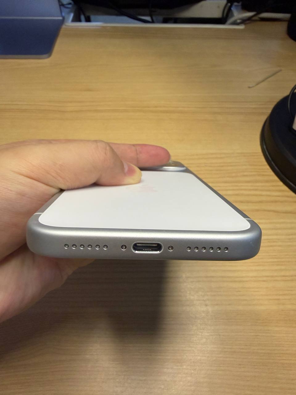 99新iPhone17ProMax 256G转让 $790 