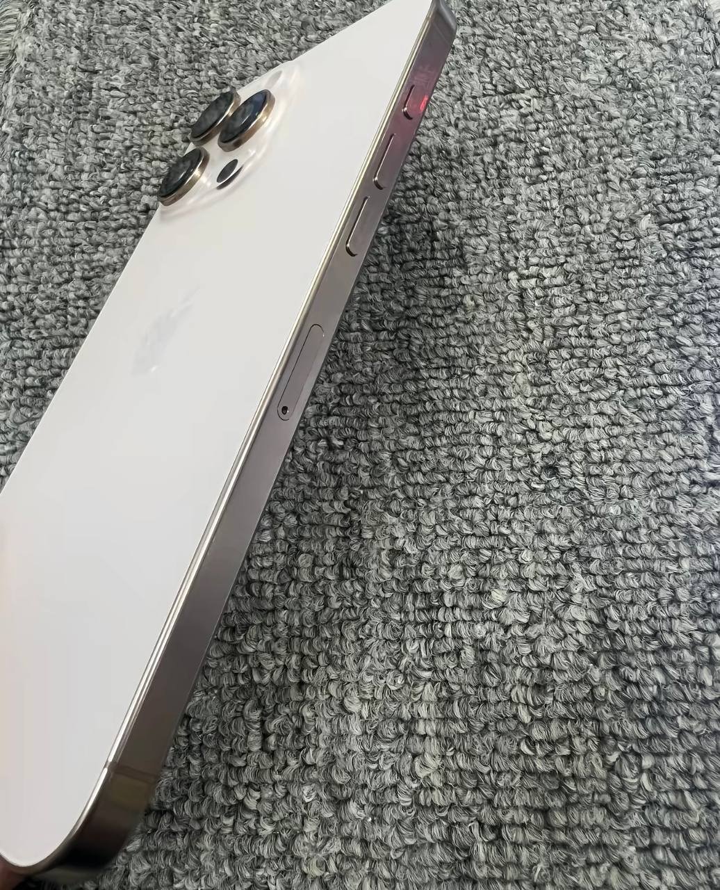 金边转让iPhone16ProMax 仅售$550 支持AB