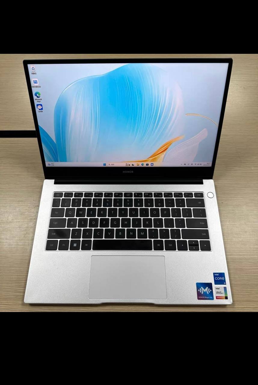 金边永旺1转让荣耀MagicBook X14笔记本 $200