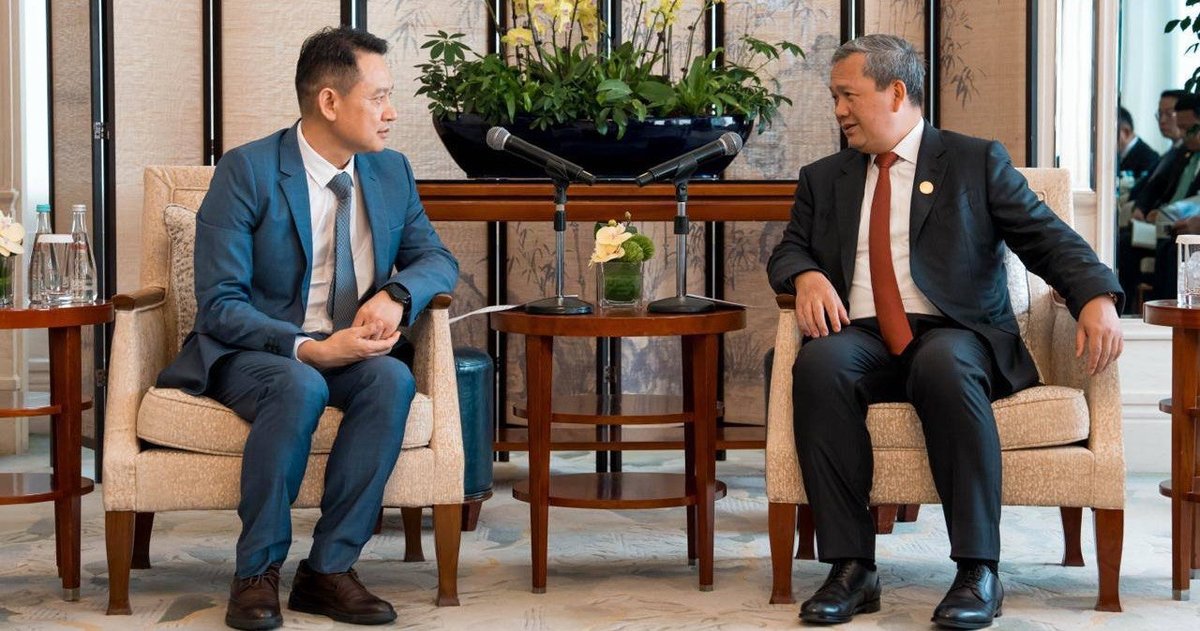 洪玛奈在上海会见上海汉唐航运高层 探讨物流航运合作