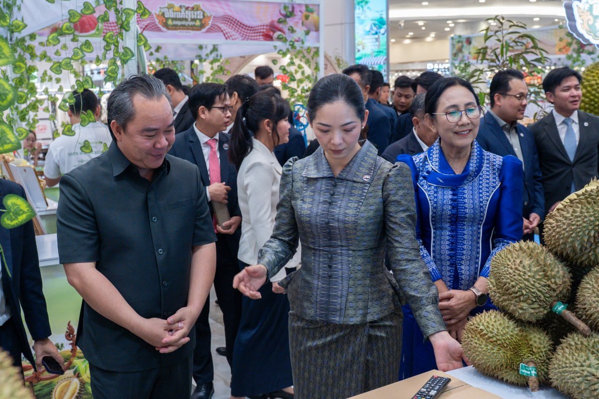 农业部在永旺梦乐城举办本地榴莲及水果展