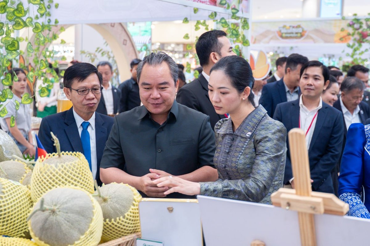 农业部在永旺梦乐城举办本地榴莲及水果展