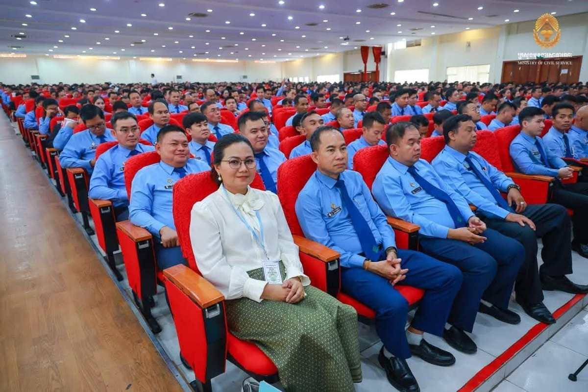 洪玛尼要求皇家行政学院学员提升公共服务效能
