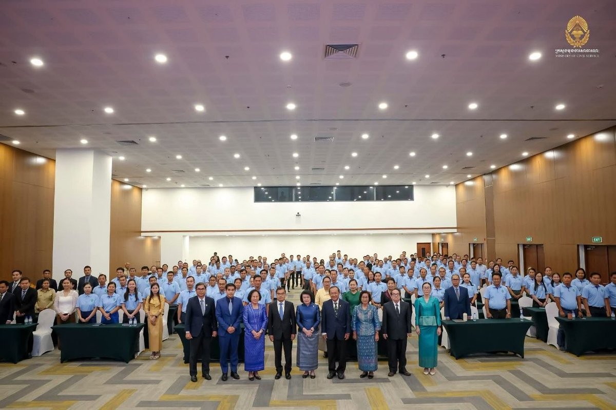 皇家行政学院学员参访国会 学习领导力与创新思维