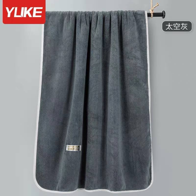 木牌港日韩免税店提供护肤品