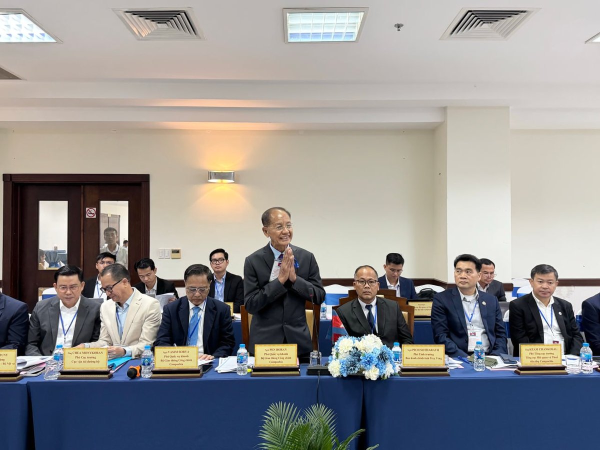 柬越举行陆路运输双边会议 旨在提升波雷文省明才口岸通关效率