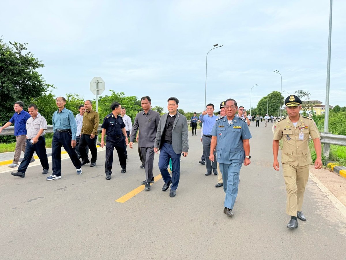 柬越举行陆路运输双边会议 旨在提升波雷文省明才口岸通关效率