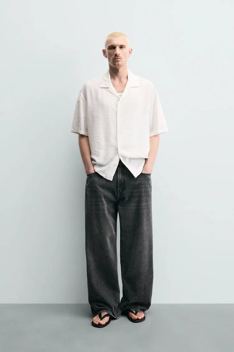 Zara柬埔寨新款宽松条纹衬衫 售价19.99万瑞尔
