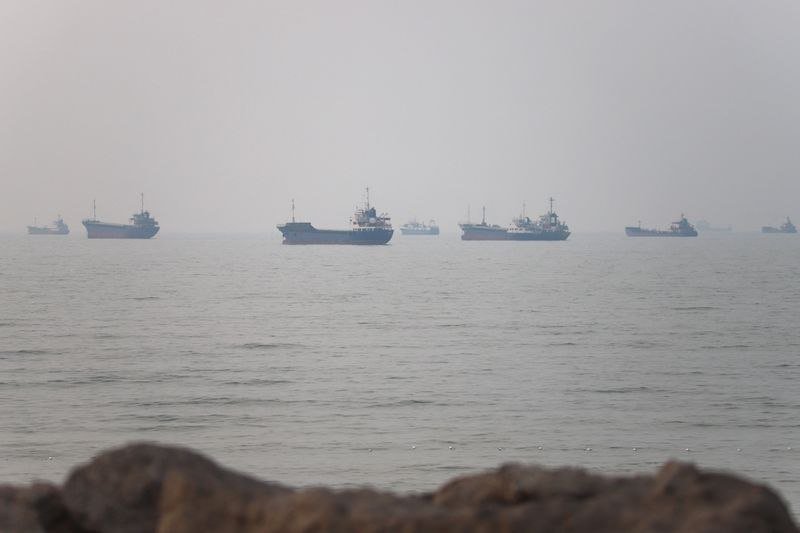 美伊多哈谈判结束 聚焦霍尔木兹海峡航运安全
