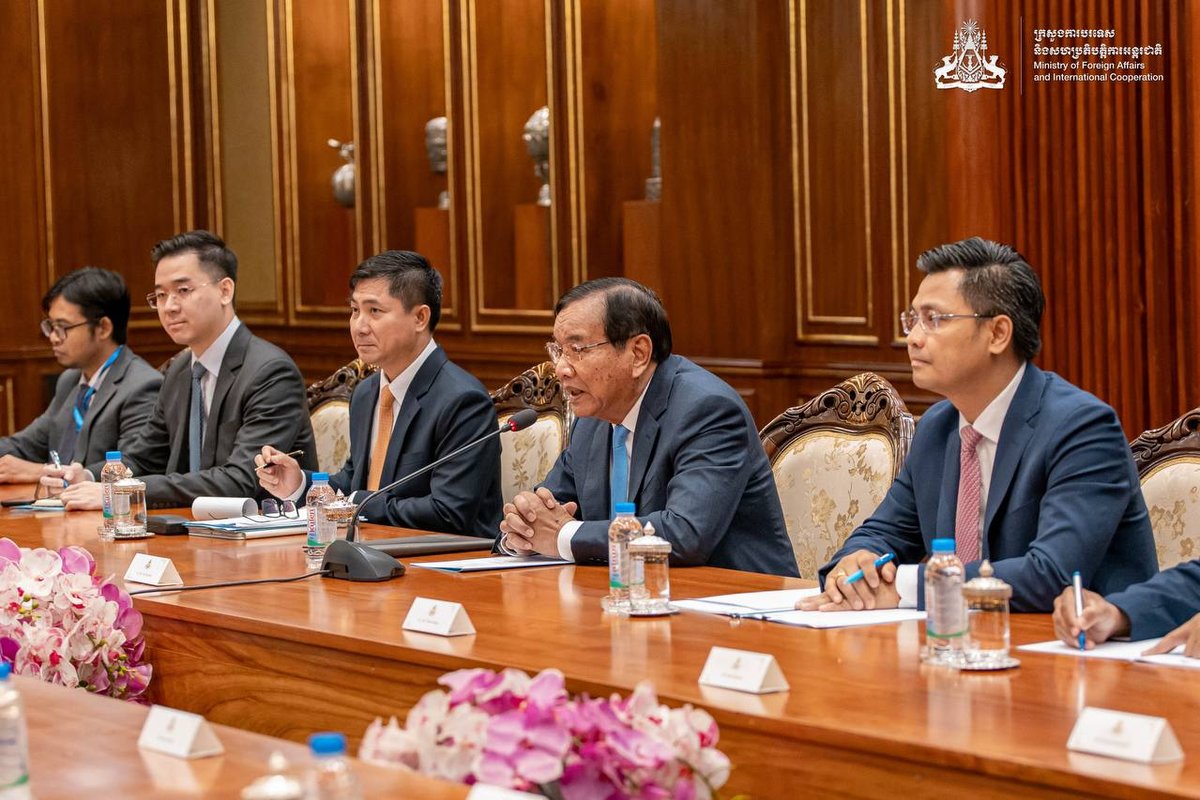美国驻柬使馆代办重申支持和平解决柬泰边境争端