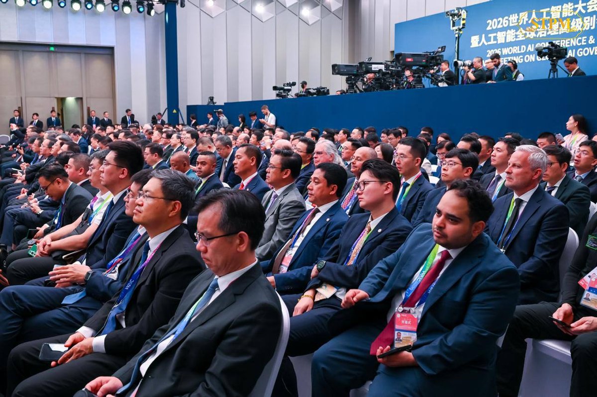 洪玛奈总理表示,AI治理应在加强国际合作的同时,尊重各国国情