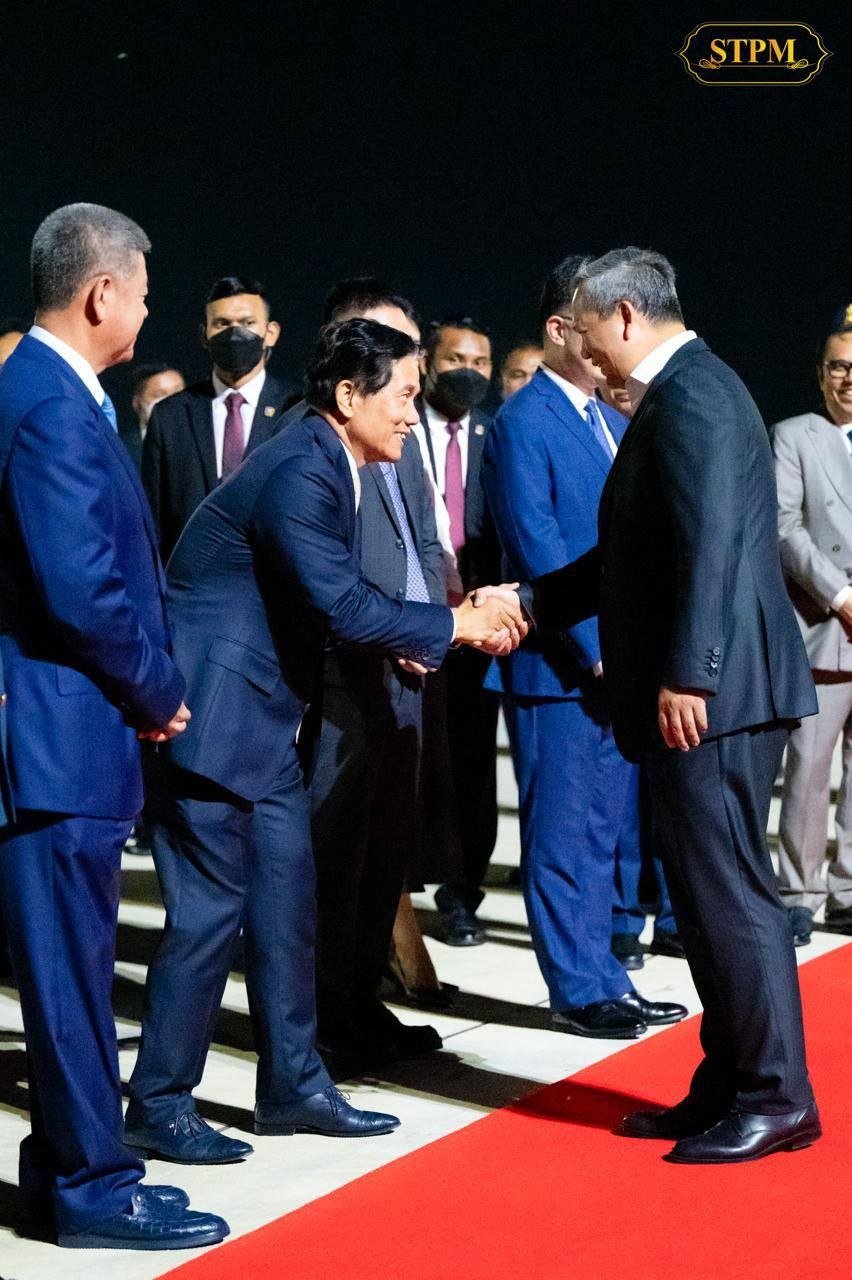 洪玛奈总理结束外访行程 今日安全抵达金边