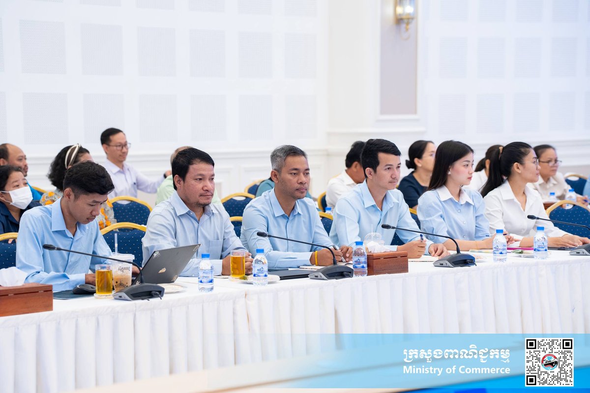 商务部召开6月工作进度会议 强化行政执行力与效率