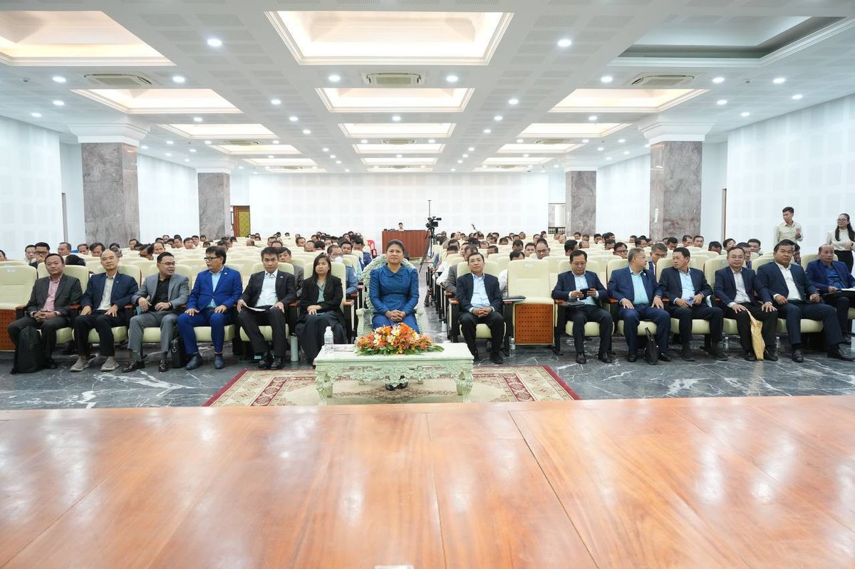 国土规划建设部召开临时建筑开发标准研讨会
