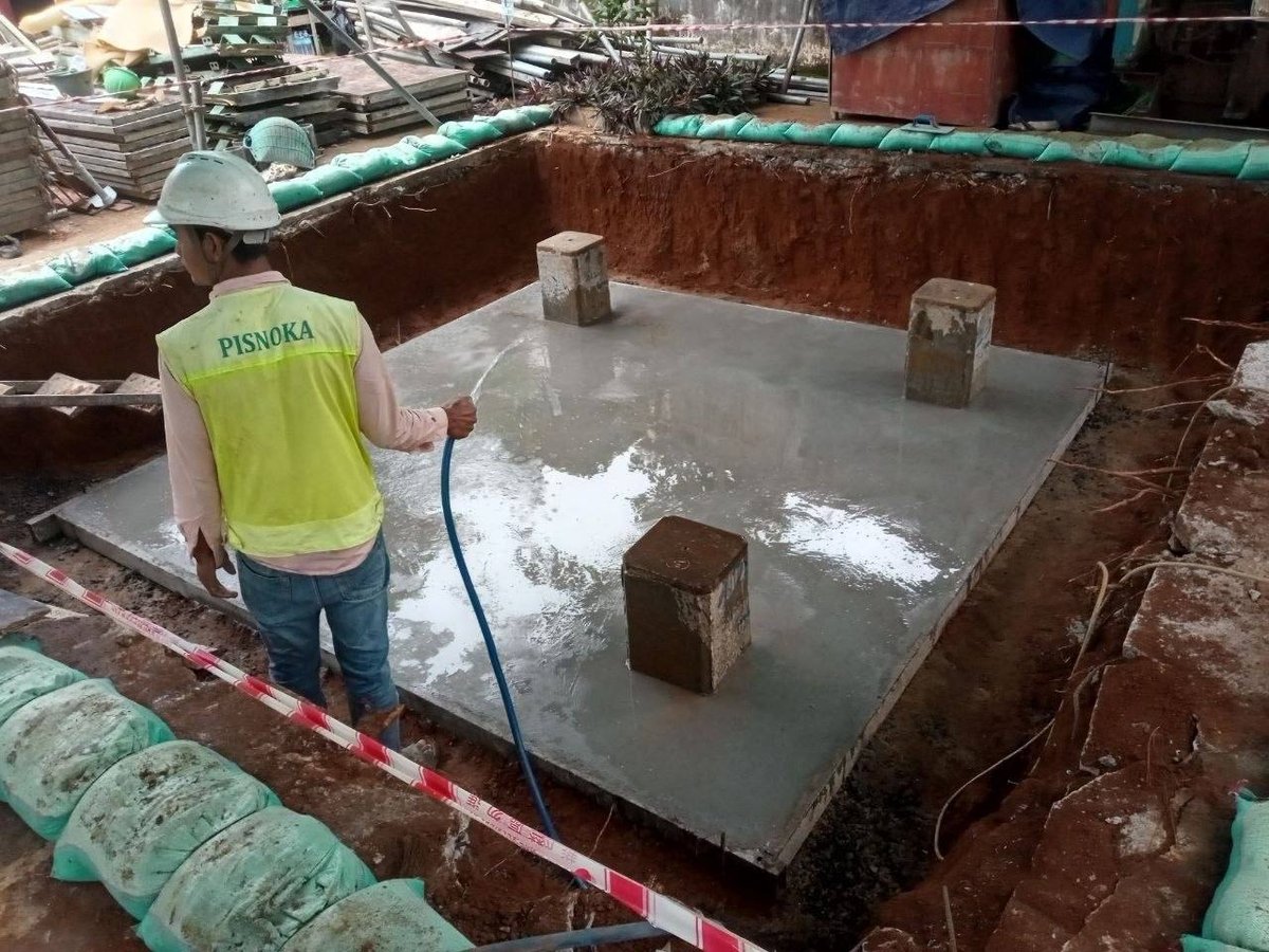 柬埔寨全国部署CORS卫星测量站 已建成72个基准站