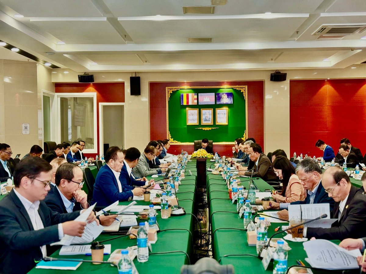 柬埔寨政府召开跨部门会议 评估2025年国家发展战略