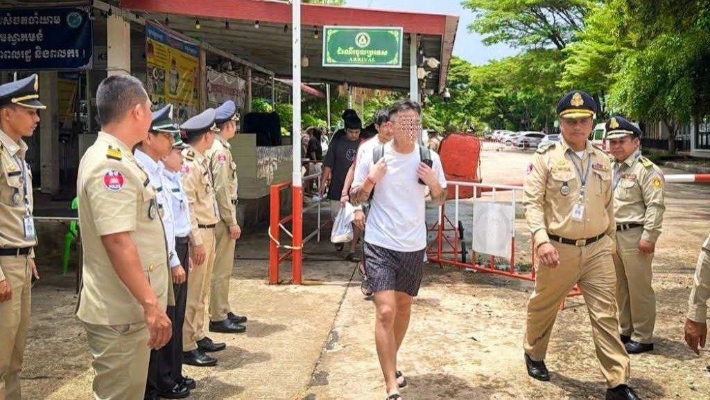 17名涉网诈泰籍人员被驱逐出境 柬埔寨严打非法居留