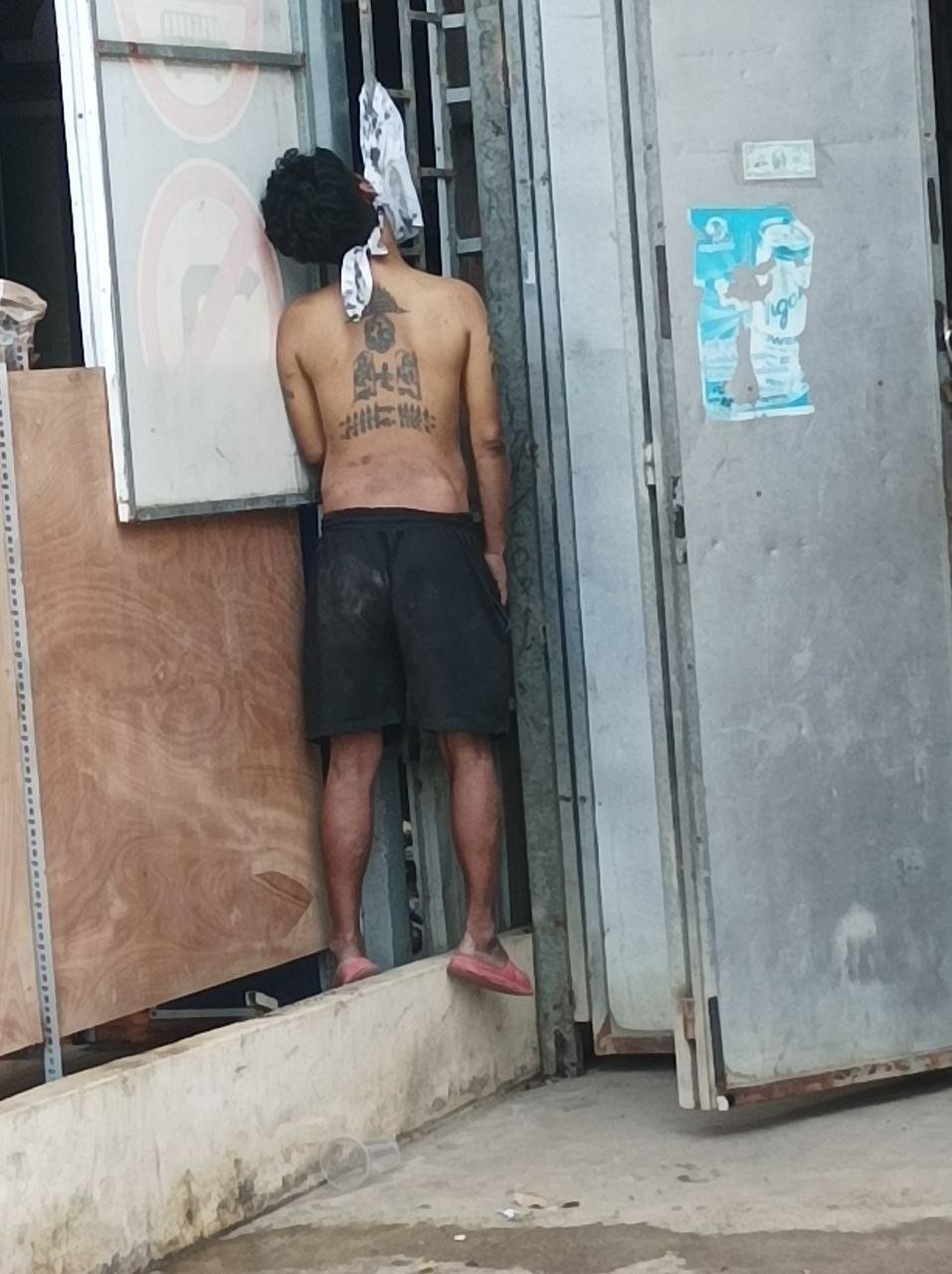 金边朗哥区圆盘附近发生一起自杀事件