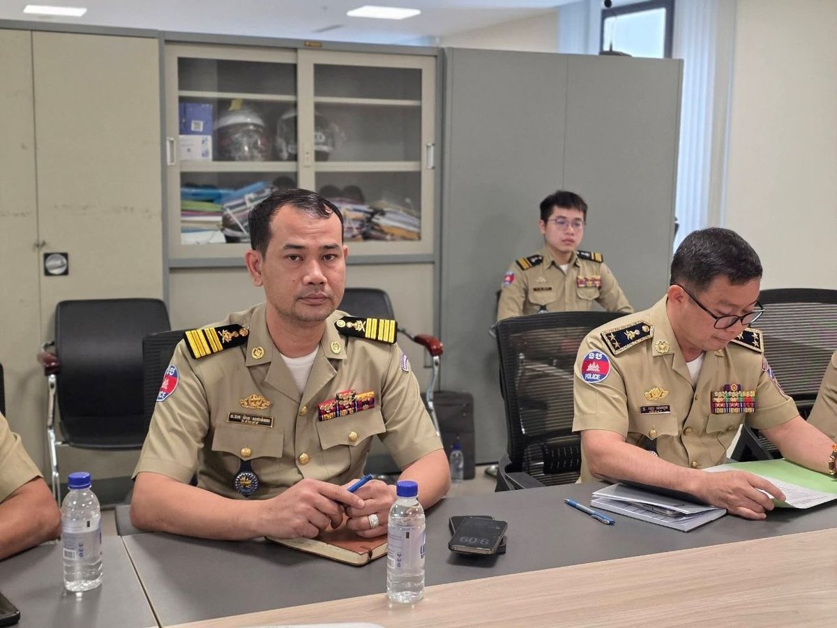 柬埔寨内政部召开交通安全会议 拟出台新规遏制事故