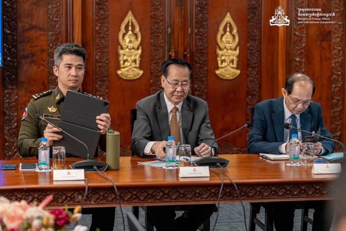 外交部向驻柬使节通报柬泰边境最新局势 强调和平立场