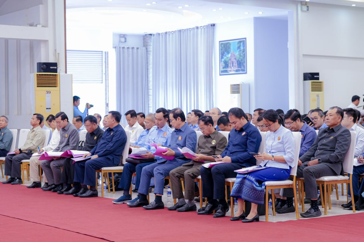 翁赛维索主持上半年工作总结会议 部署2027年乡分区选举