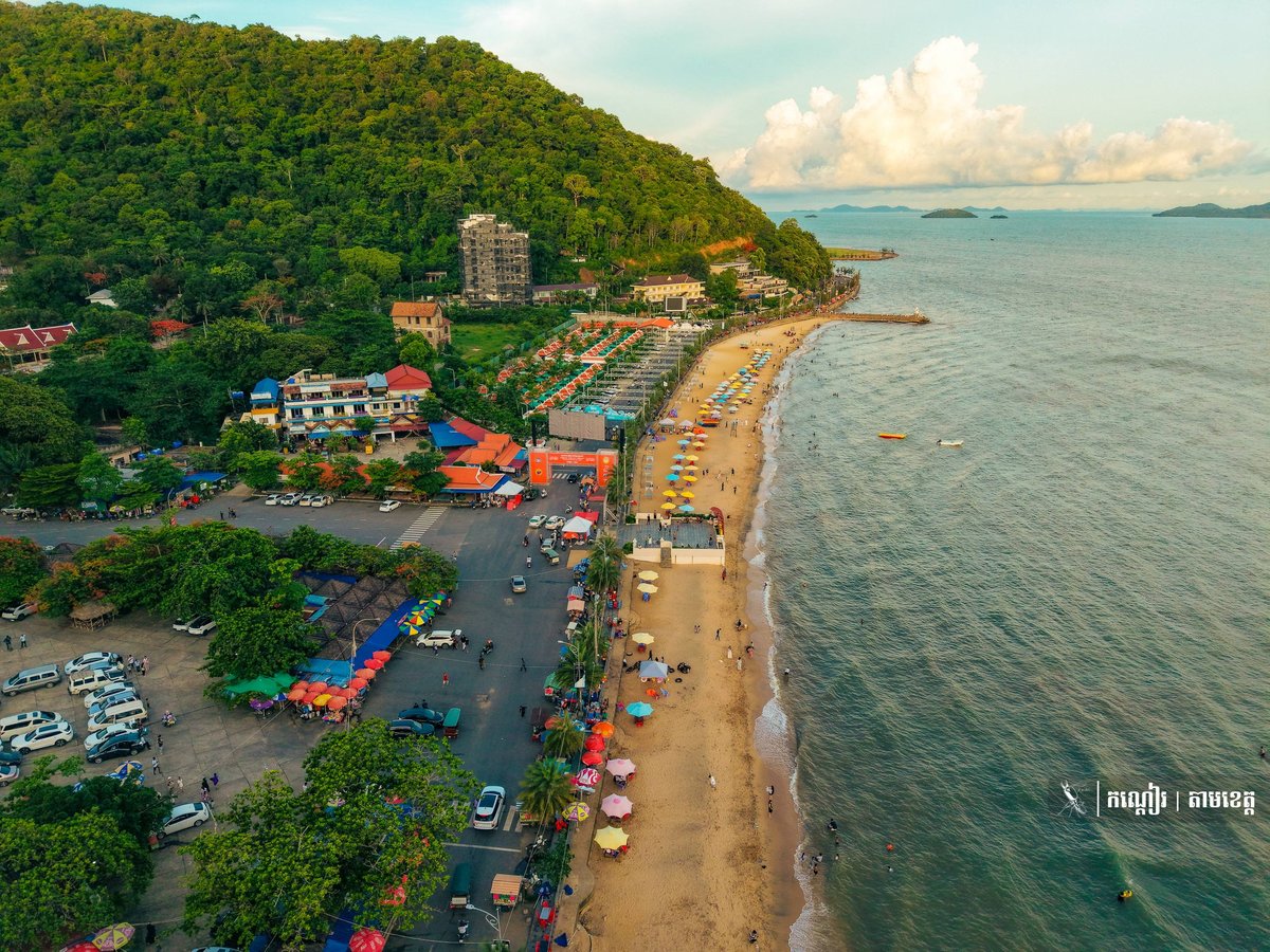 白马午后海滨风光 宁静海景适合周末度假