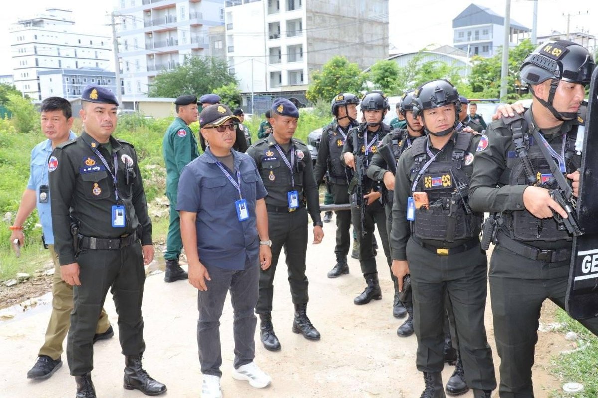 波贝警方突击清查5处网诈窝点 救出4名非法拘禁外籍人员