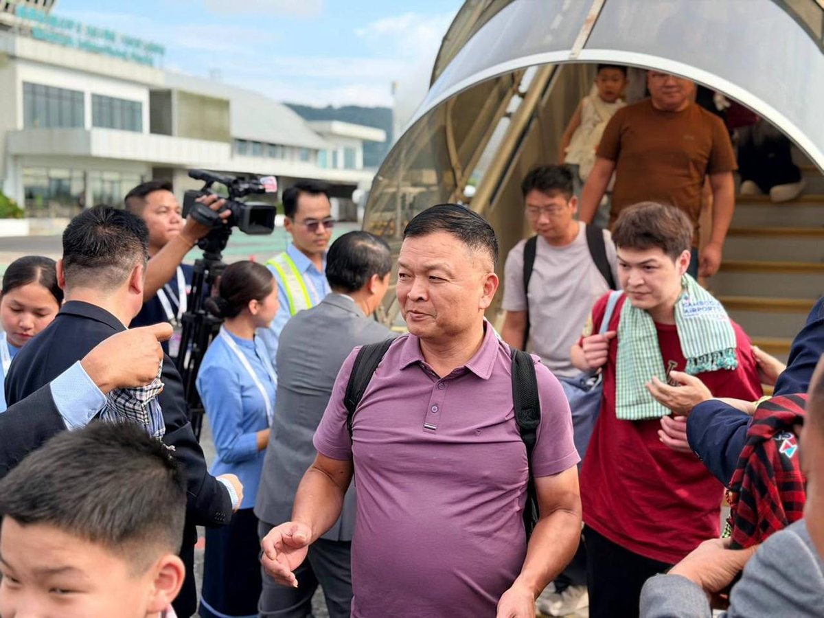 柬埔寨航空广州直飞西港航线首航成功 载客100余人