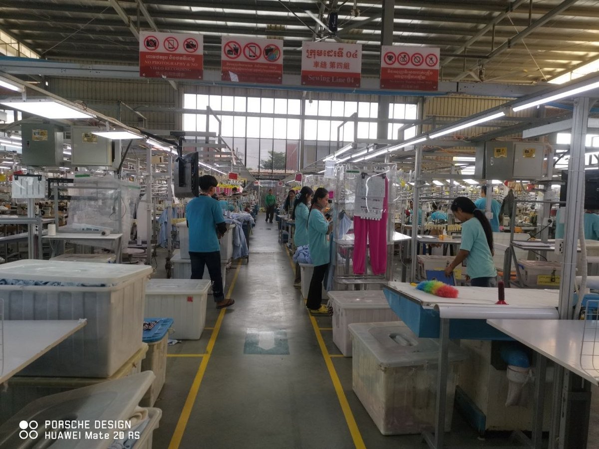 干拉省科兹尼特制衣厂劳资纠纷平息 工人今日恢复生产