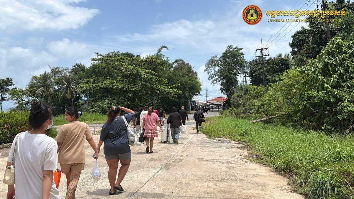17名泰国籍涉案人员被驱逐出境 涉网诈及非法居留