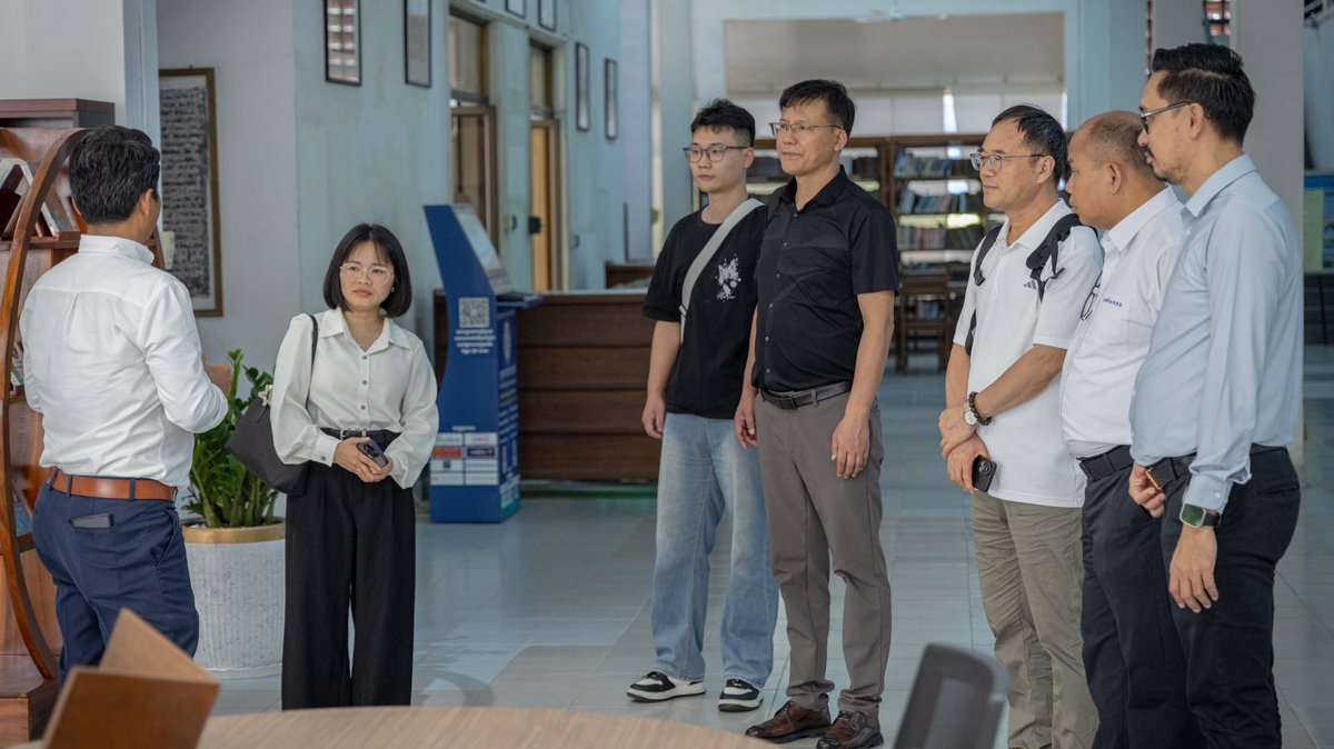 广东粤海飞扬教育科技公司到访皇家金边大学 探讨留学生交换