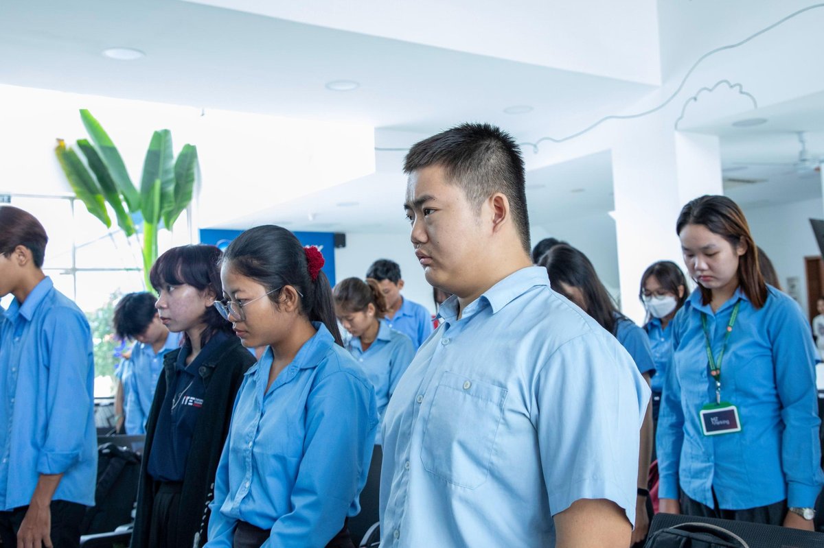 皇家金边大学残障学生积极参与社区志愿服务
