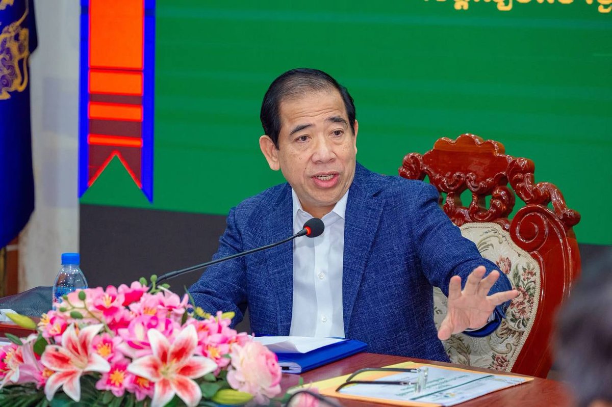 税务总局局长关威宝赴暹粒 督导土地交易文件审批提速