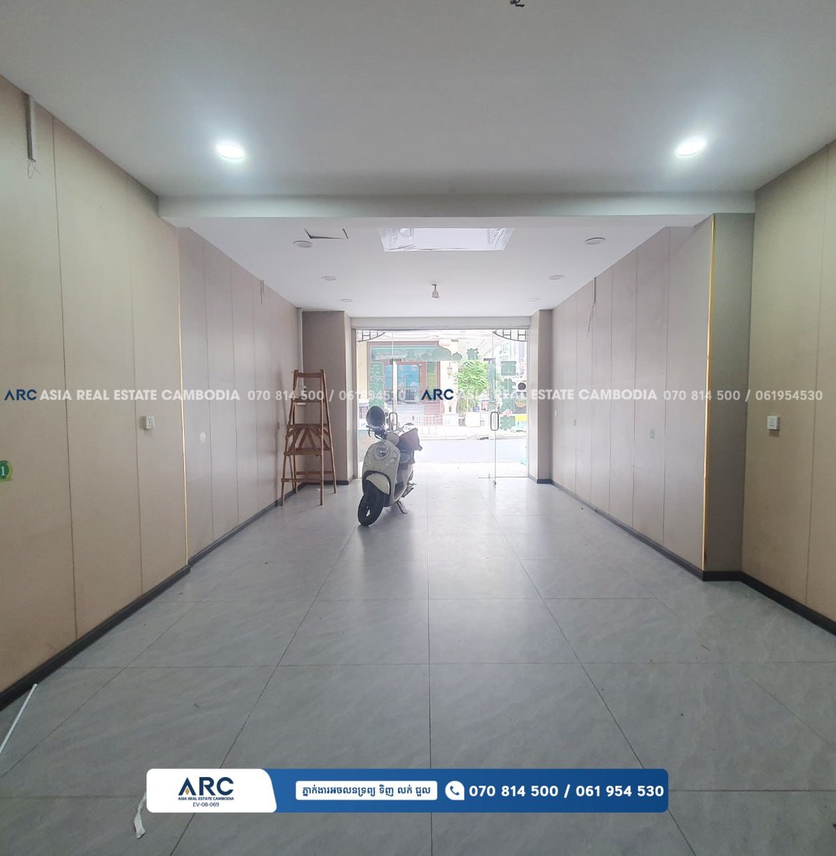 万景岗区万普利分区优质商用房产出售,土地面积4.5m x 2