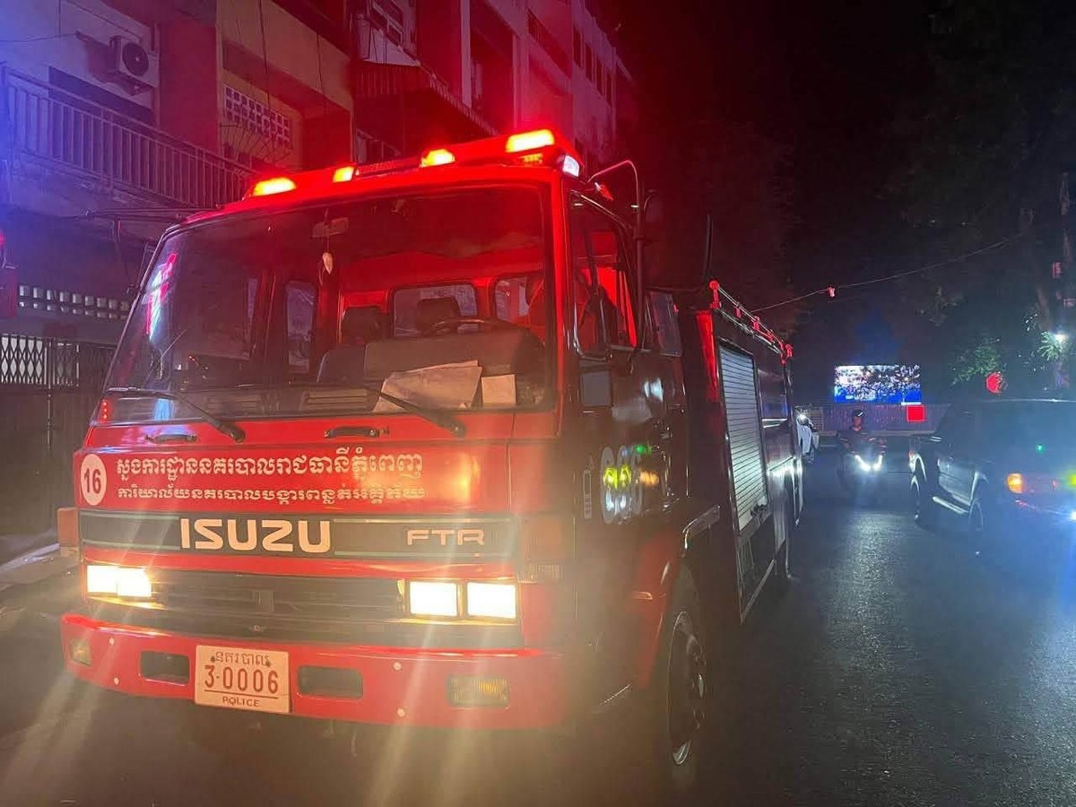 隆边区一餐厅因燃气泄漏引发火灾 消防及时扑灭无人员伤亡