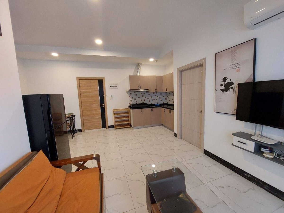 Condo L BTP公寓现有一套75平米两房两卫房源招租,