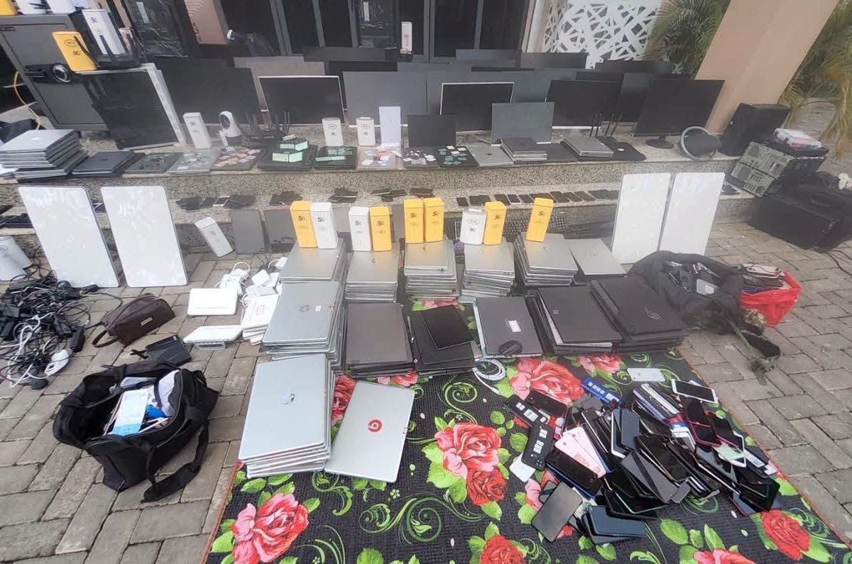 乌干达突击抓捕1000余名涉诈人员 多为中国公民