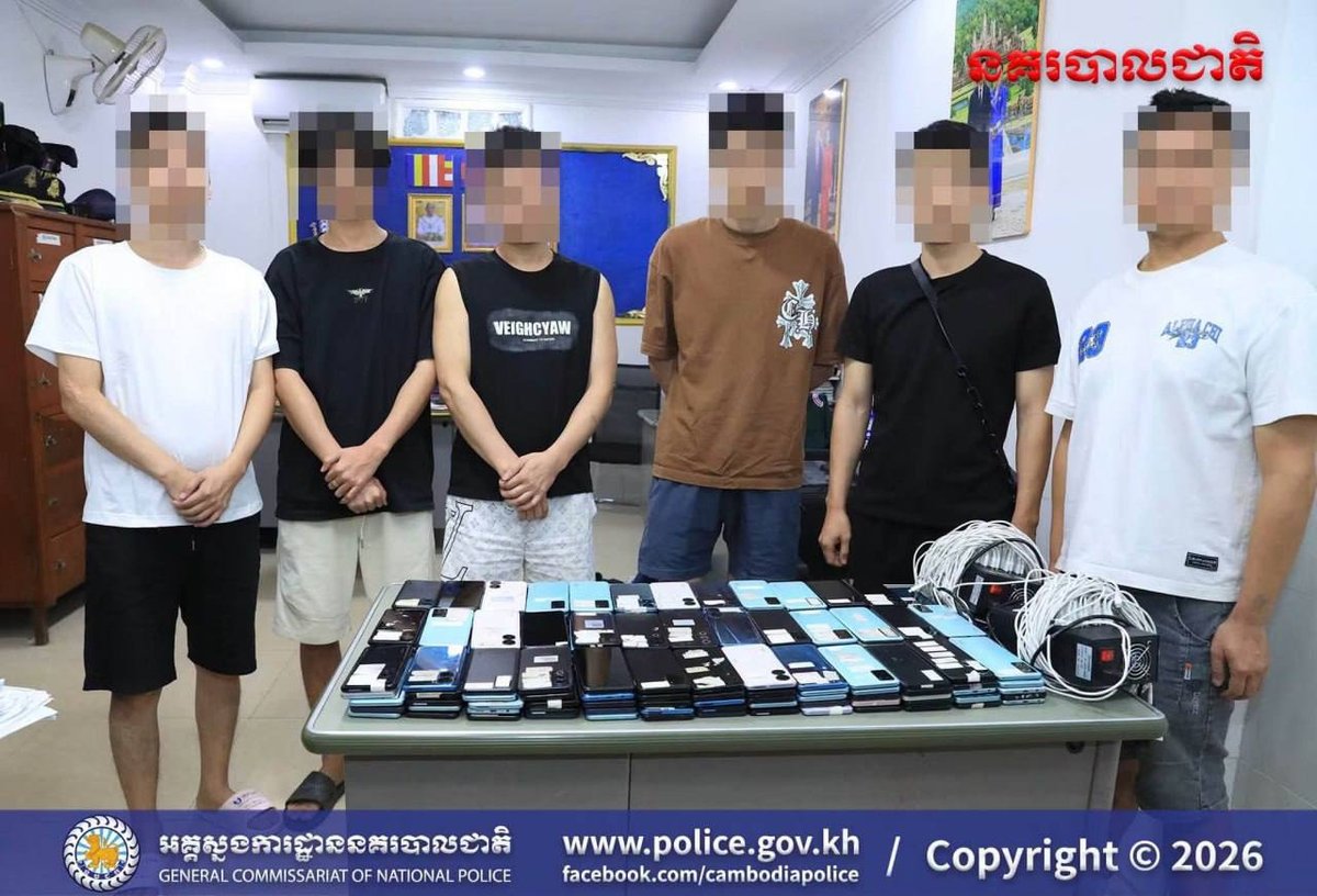 波贝警方突击清查住宅区 6名中国籍男子被捕