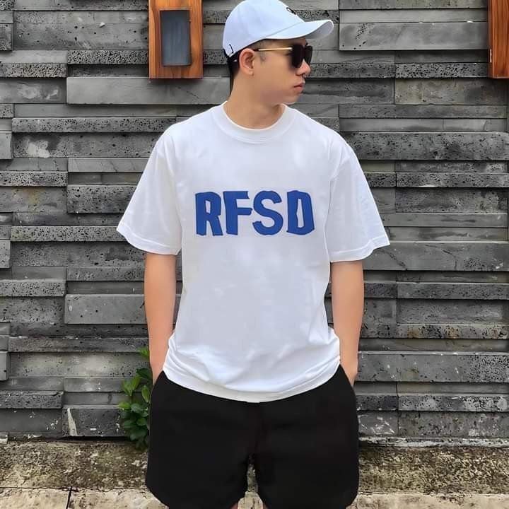 店内现货供应 价格$20至$25