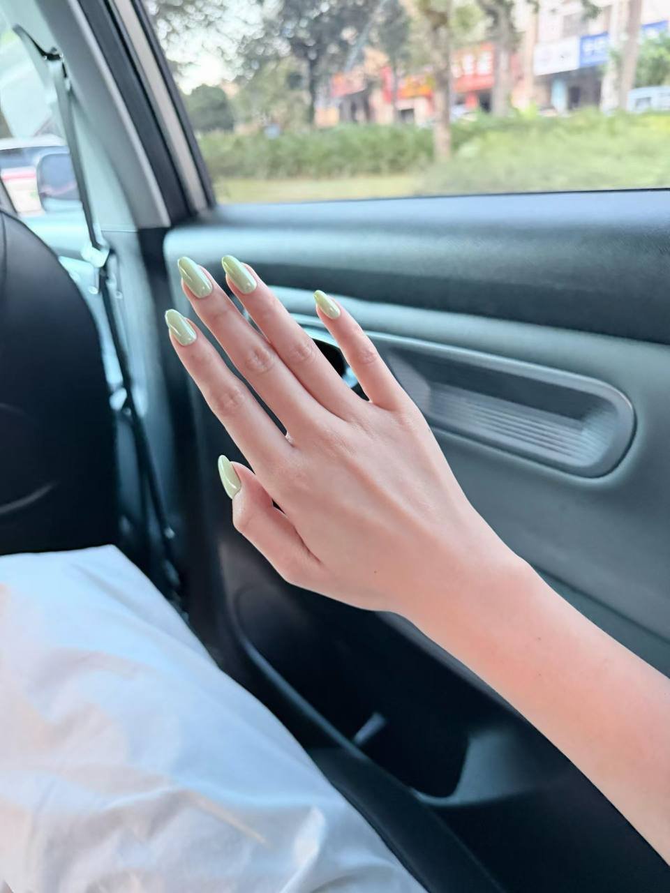 金边韩式贵妇胶美甲预约 蜜瓜色系清凉降温