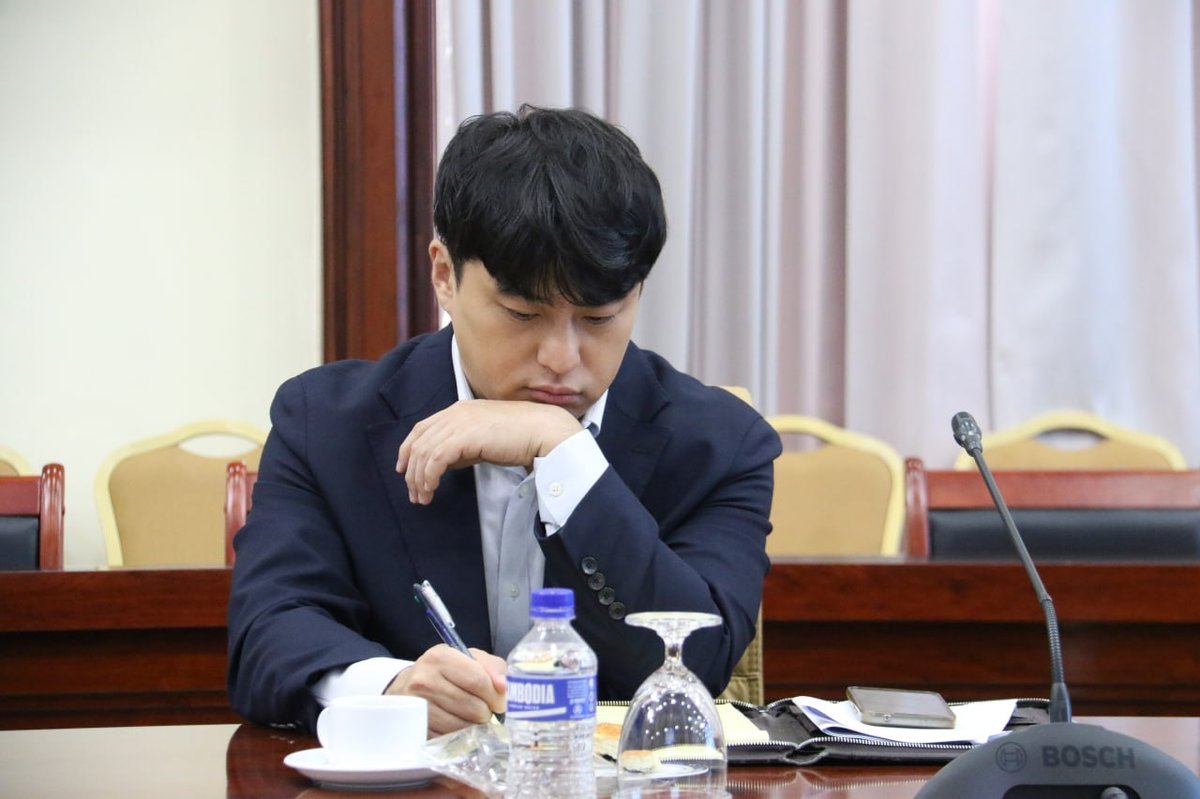 柬埔寨发展理事会与韩国外交部会谈 强化双边发展合作