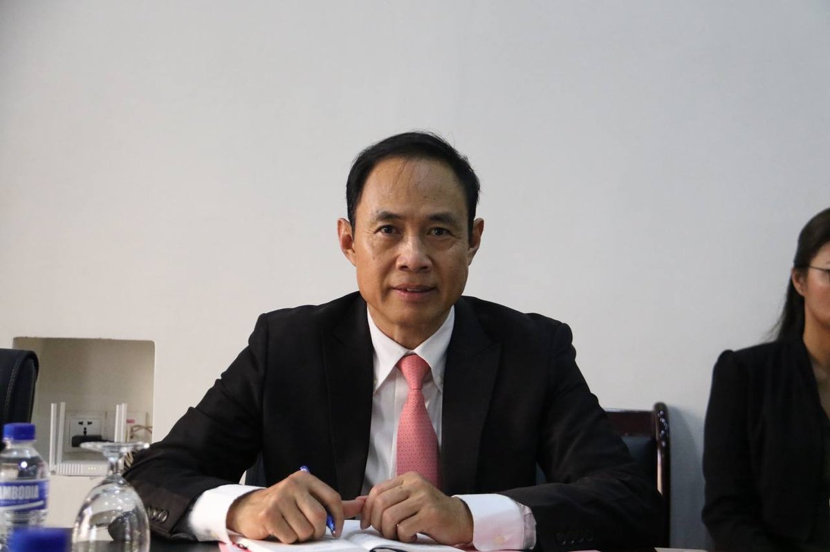 柬埔寨发展理事会与瑞士代表商讨2027至2030年合作规划